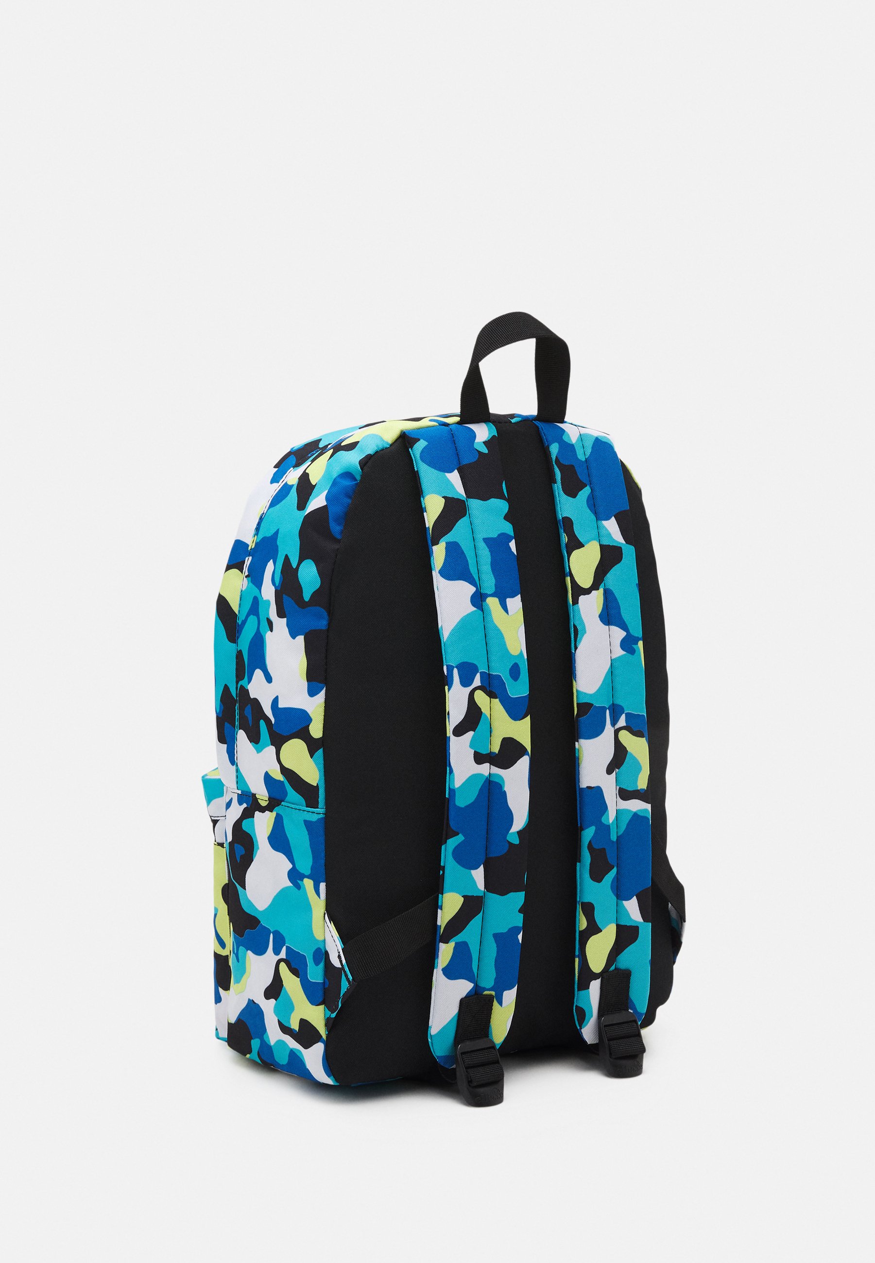 ellesse camo backpack