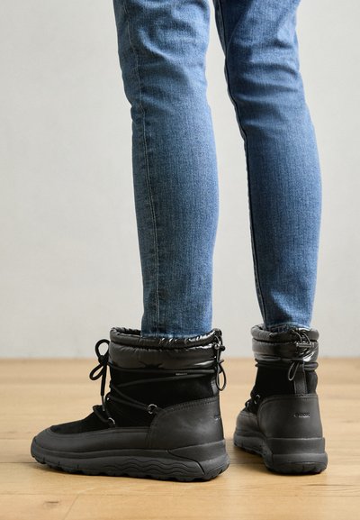 SPHERICA - Bottes de neige - black