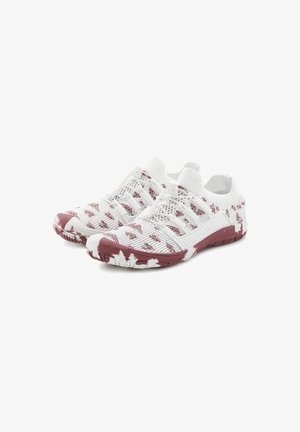 White athletic shoes with maroon accents, featuring a knitted upper, elastic lace system, and textured rubber sole.