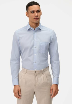 MODERN FIT GLOBAL KENT - Businesshemd - light blue