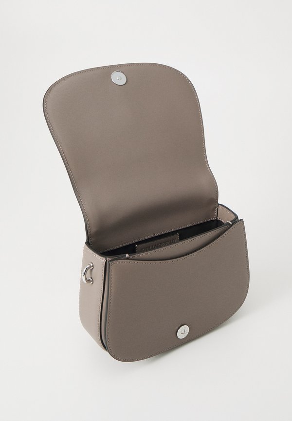 LOCK - Cross body bag4