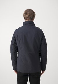 Thumbnail Image 3