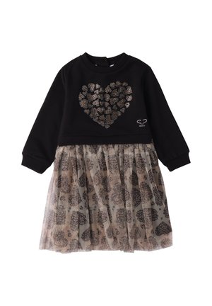 Abito felpa nero con un design di cuore scintillante e gonna in tulle beige a strati con motivi di cuori scuri. Maniche lunghe.