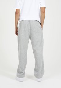 Brave Soul Trainingsbroek - light grey