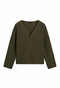 Maglione intrecciato verde oliva scuro con scollo a V, maniche lunghe e vestibilità morbida, presentato disteso su uno sfondo bianco.