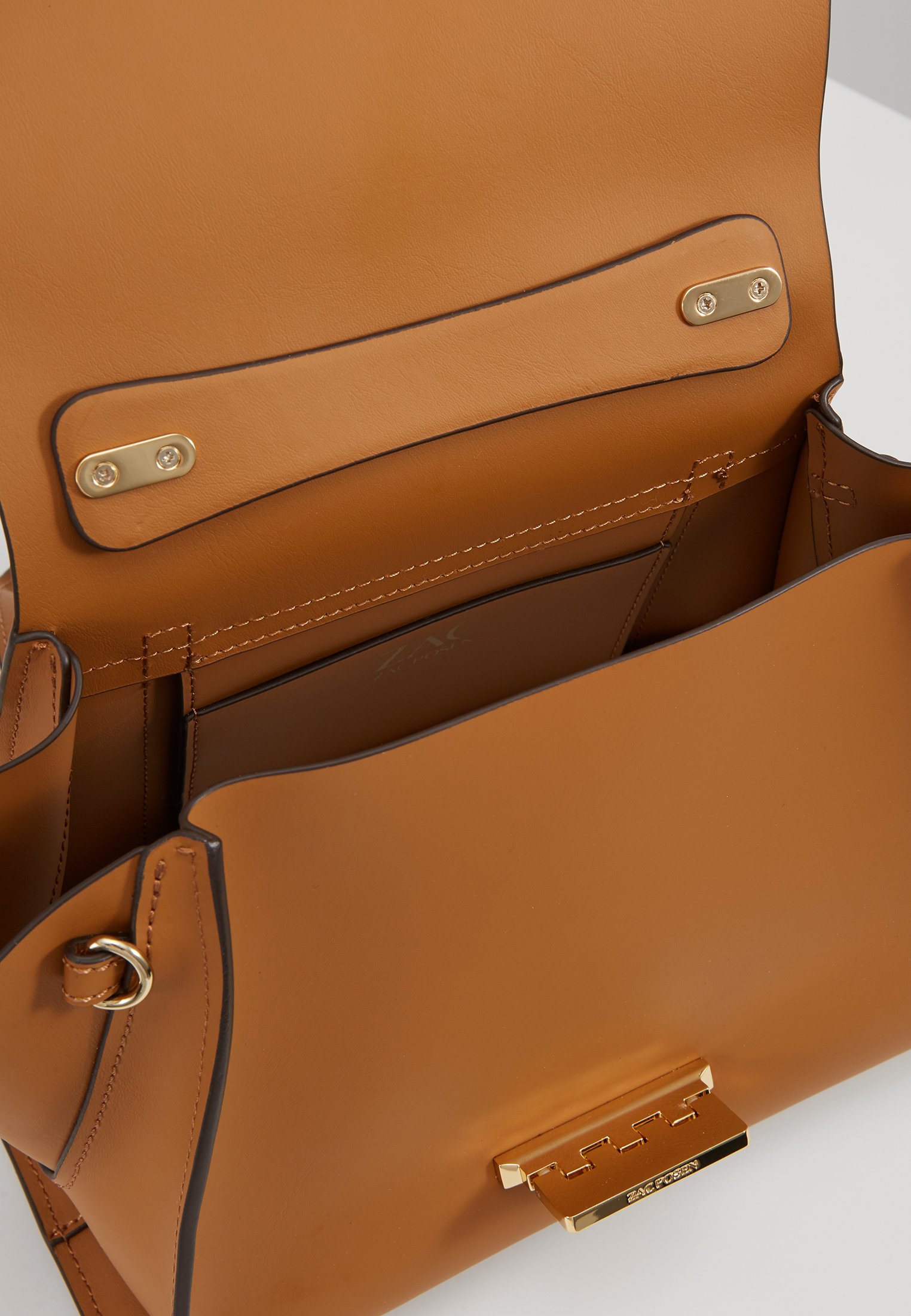 eartha iconic convertible backpack