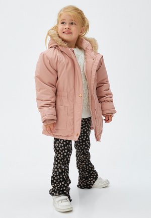 Abrigo de invierno - pink