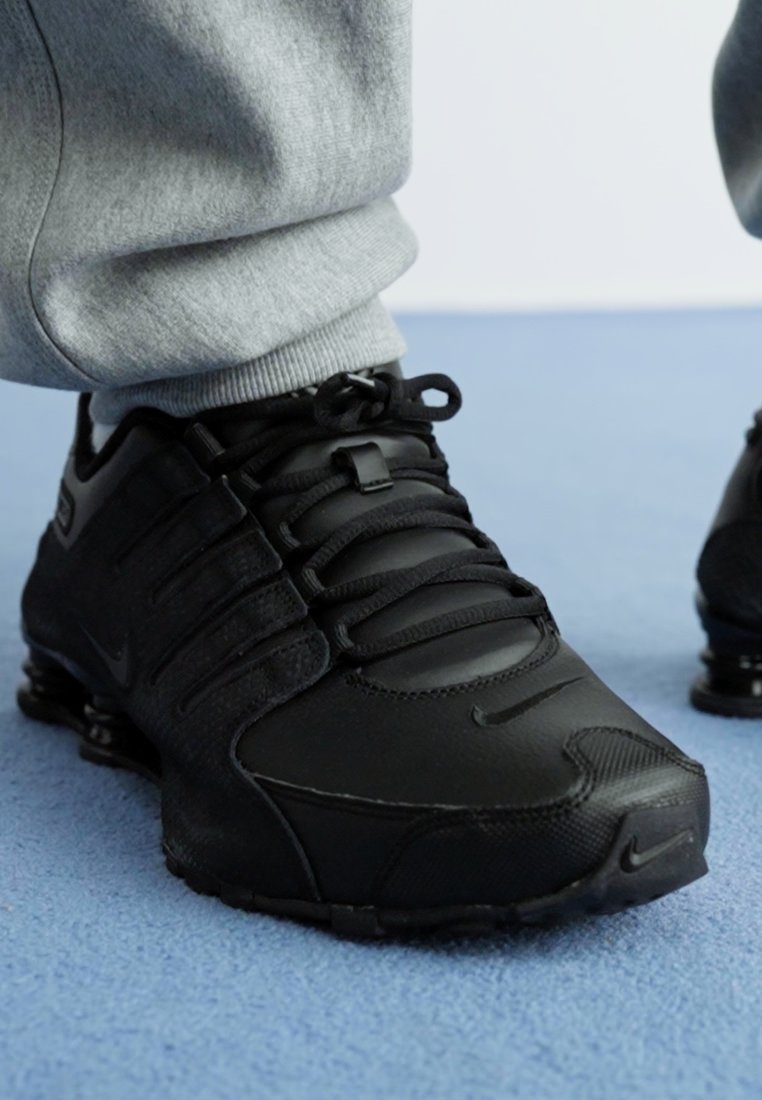 Nike Sportswear SHOX NZ - Trainers - black - Zalando.co.uk