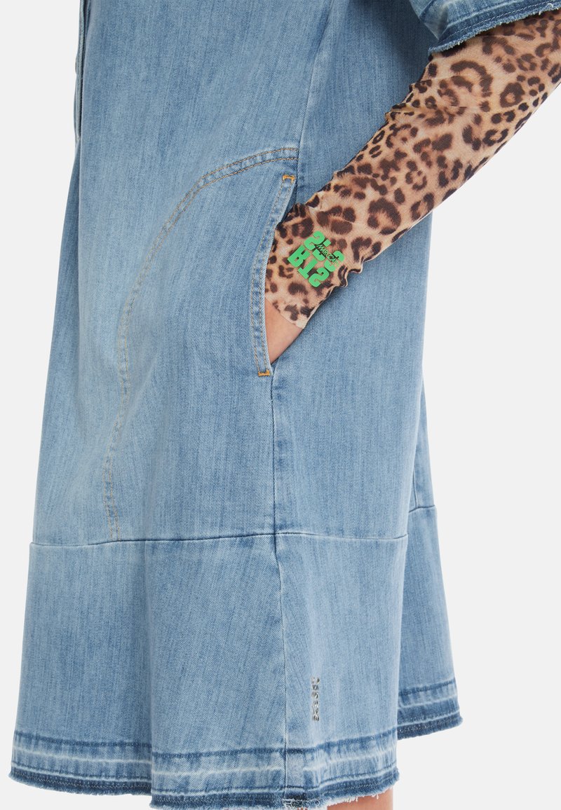Marc Cain Denim dress - baby blue/blue - Zalando
