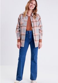 BONOBO Jeans WEIT GESCHNITTENE - Cappotto corto - rouge clair