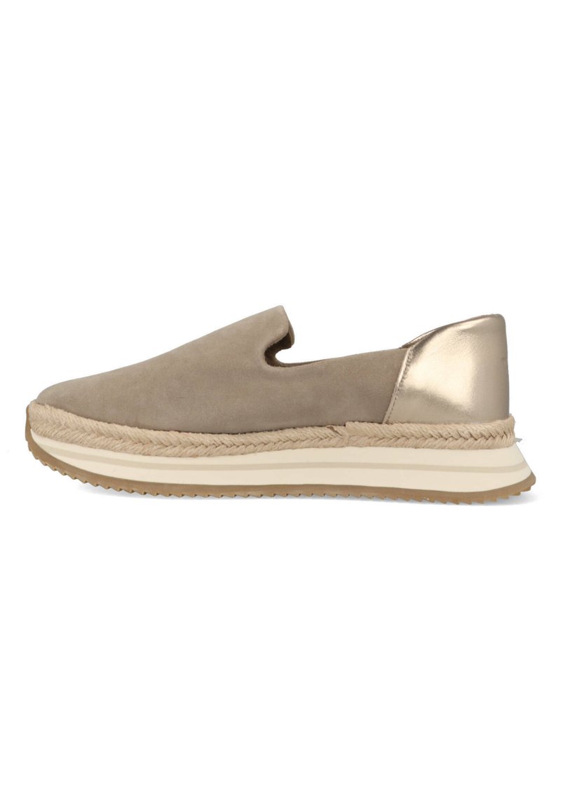 Beige slip-on sko med overdel i ruskind, metallic accent ved hælen og en vævet jute mellemsål. Har en struktureret gummisål for godt greb.