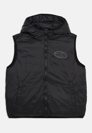 Must musta ilma varrukateta suleline vest, ees lukk ja kapuuts, vasakul rinnal väike ovaalne logo ja kaks esitaskut.