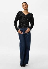 Pieces MIT LANGEN ÄRMELN PCKAM - Bluza - black