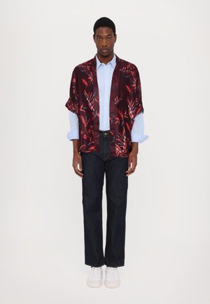 MARIKO KIMONO UNISEX - Button-down blouse - ruby red