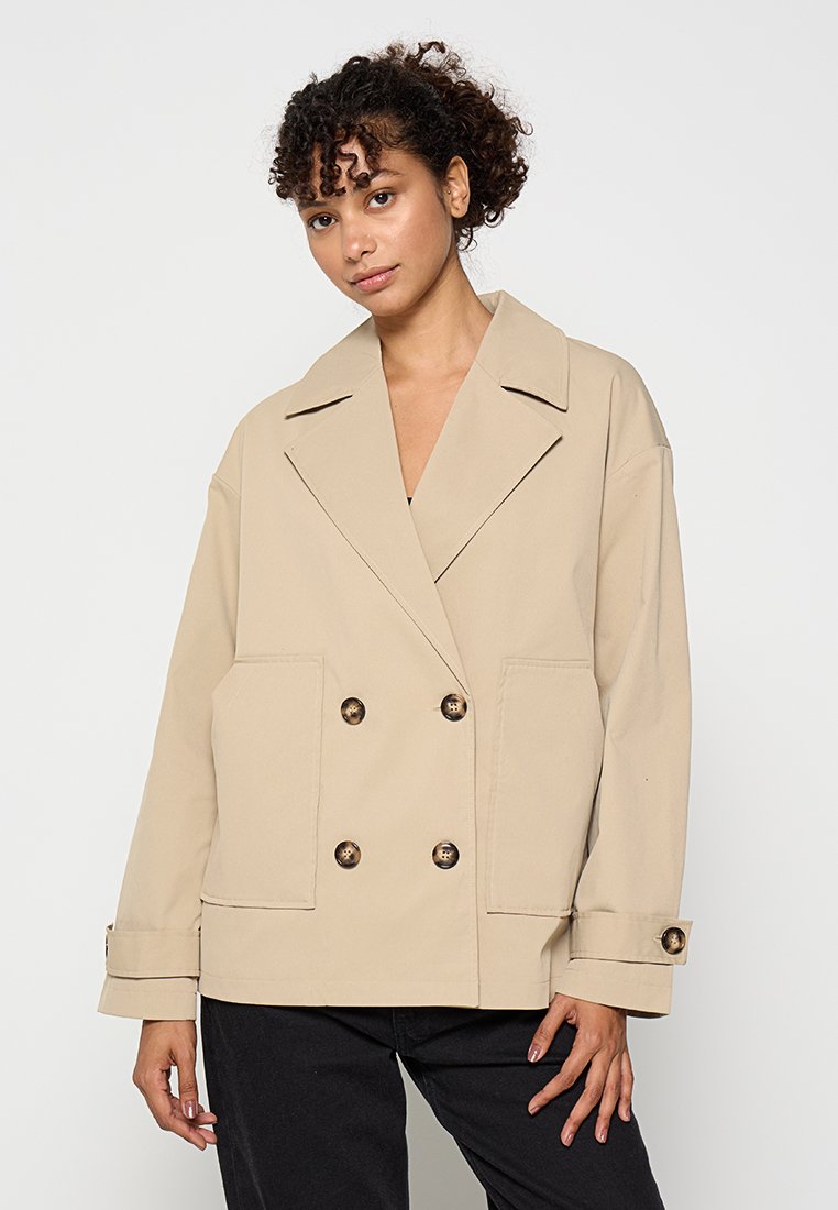 Chaqueta fina