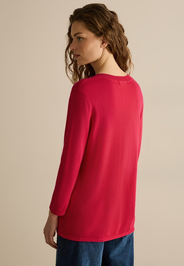 V-NECK - Strickpullover - rot