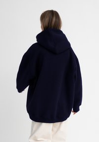 MIRONS EMBROIDERY - Felpa con cappuccio - dark blue