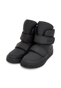 Botine negre, până la gleznă, cu un finisaj neted, mat. Au benzi Velcro și o talpă din cauciuc negru texturat. Forma vârfului este rotunjită.