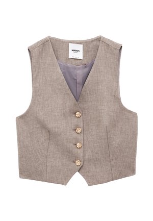 Ærmeløs beige vest med fire dekorative guldknapper og V-hals, lavet af tekstureret stof med glat inderfor.