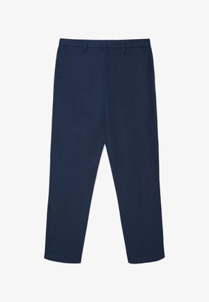 Pantalon bleu marine droit avec passants pour ceinture, fermeture avant par bouton et zip, et poches latérales, présenté sur un fond blanc.