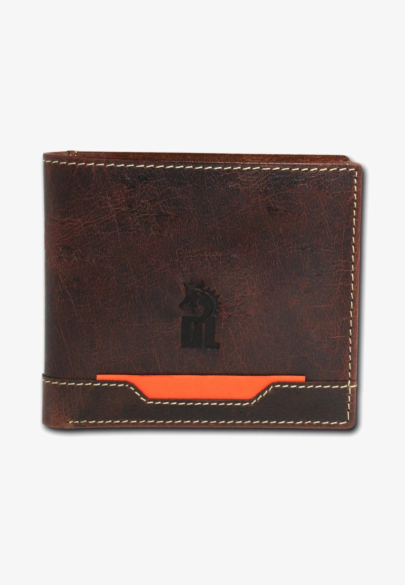Bruine leren portemonnee met een gestructureerde afwerking, voorzien van een contrasterende oranje kaartsleuf en crèmekleurige stiksel. Logo is op de voorkant gegraveerd.