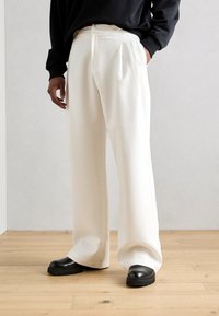 Heathe ALTO TROUSERS - Kalhoty - white