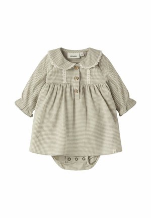 Robe bébé à manches longues, col Claudine, motif vichy beige et blanc, boutons en bois et fermeture par pression au bas.