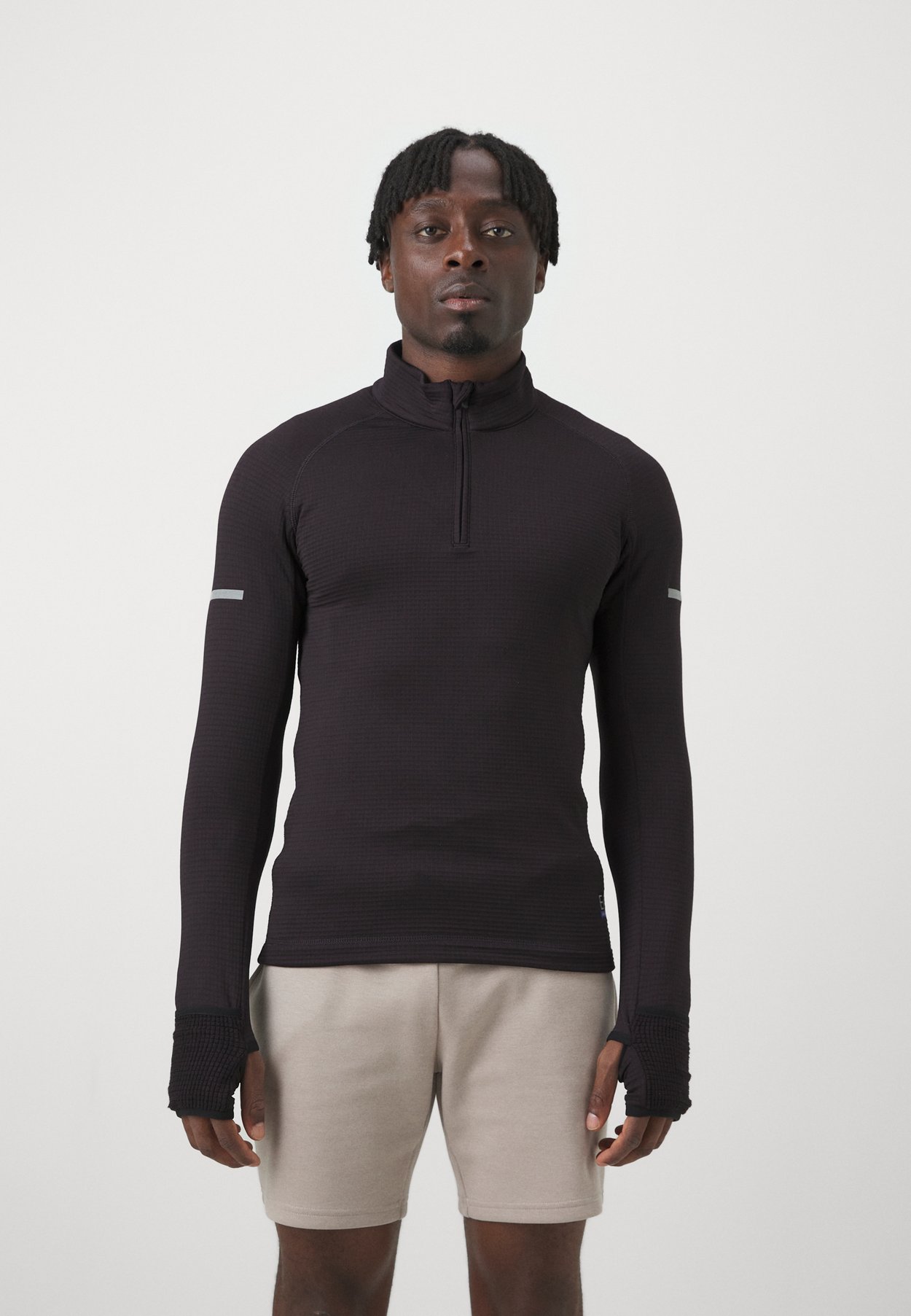 FUROR7 TEE HIGH COLLAR