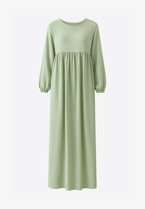 Langärmeliges Kleid aus weichem pastellgrünem Stoff, mit rundem Ausschnitt und geraffter Taille für eine bequeme Passform. Glatte Textur, ohne Muster.