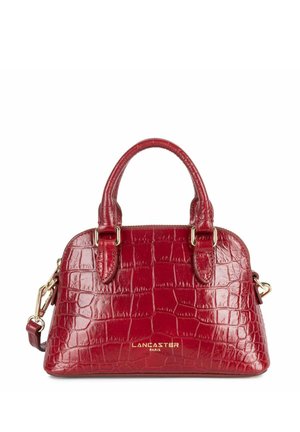 Borsa in pelle rossa con stampa a coccodrillo, dotata di due manici corti e di una tracolla removibile. Rifinitura in oro e dettaglio con logo sul davanti.