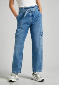 Pepe Jeans - TAPERED UHW UTILITY - Vaqueros boyfriend - denim Imagen en miniatura 1