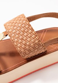 GANT MIDVILLE  - Platform sandals - cognac/coral