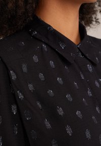 WE Fashion Bluza z gumbi - black