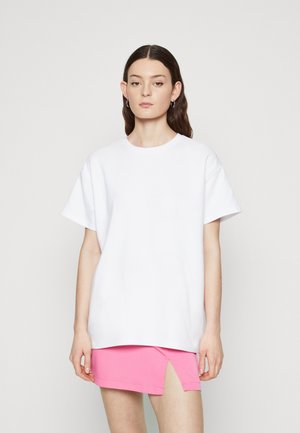 SKYLAR SS OVERSIZED NOOS - T-Shirt basic - bright white
