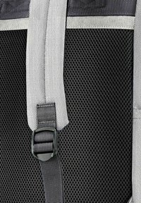 Reisenthel Mochila - herringbone grey