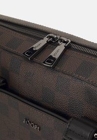 JOOP! CORTINA PIAZZA PANDION BRIEFBAG UNISEX - Attachetasker - seal brown