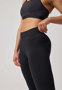 SNOCKS HIGH WAIST SEAMLESS - Tights - schwarz