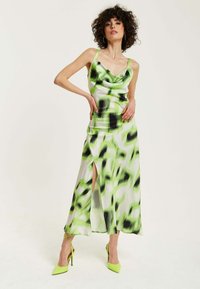 Liquorish ABSTRACT PRINT COWL NECK - Maxi dress - green