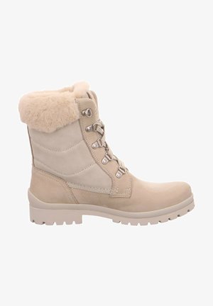 Beige Knöchelstiefel aus Wildleder und Textil mit einem Kunstfellbund, ausgestattet mit Metallösen, Schnürsenkeln und einer robusten Gummisohle.