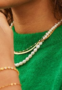 Enamel Copenhagen Halskette - daisy