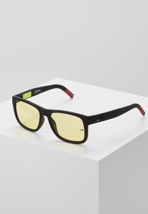 Sunglasses - matte black