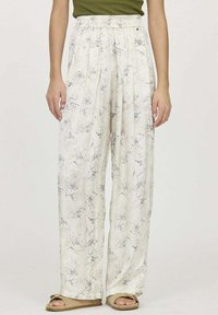 Pantalons légers taille haute en imprimé floral blanc avec un design plissé, fabriqués en tissu doux, dotés d'une taille élastique.