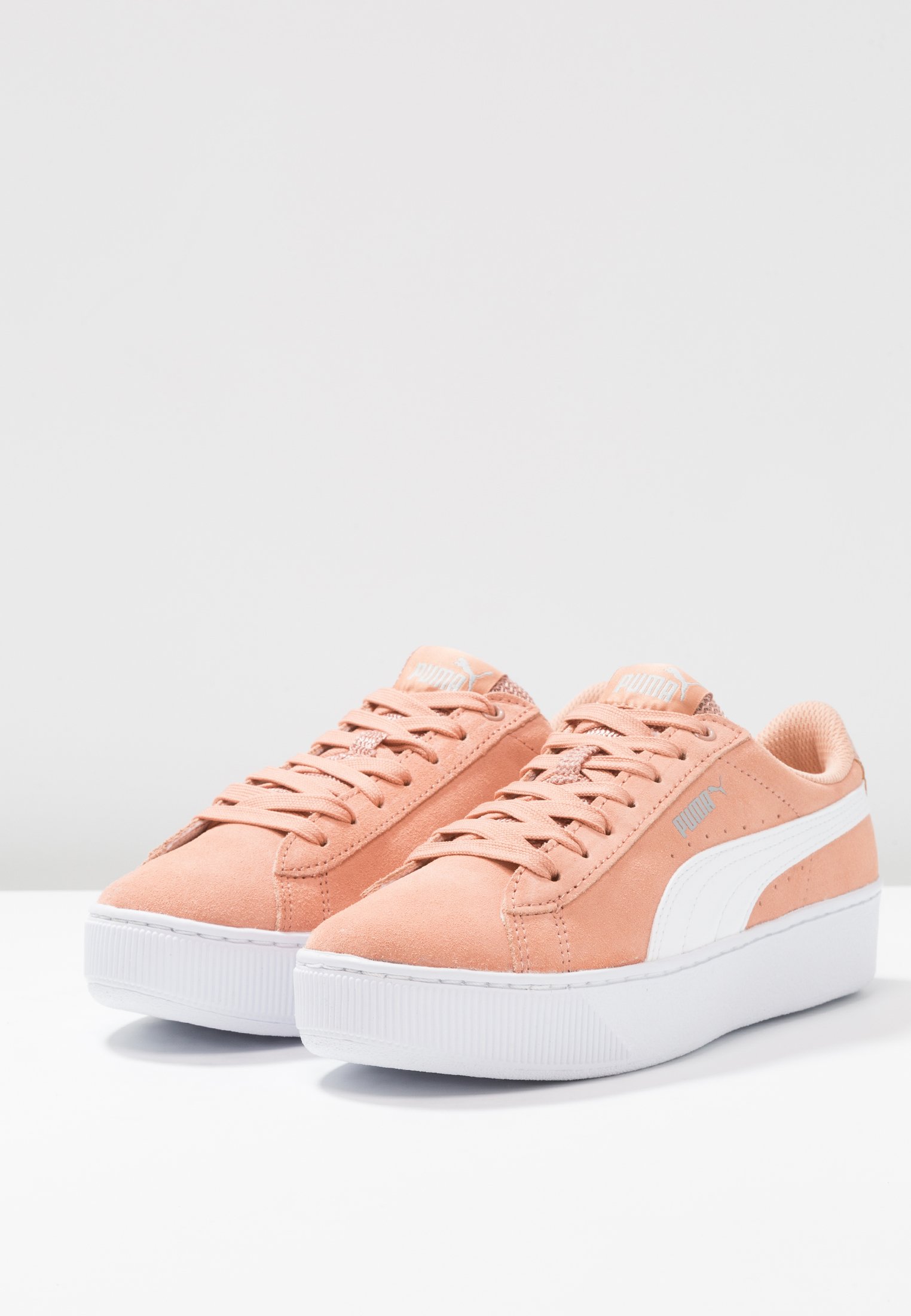 puma vikky platform coral
