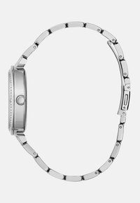 Zilveren roestvrijstalen horloge met een ronde kast, een schakelsysteem en een gladde textuur; heeft een cirkelvormige kroon en decoratieve accenten.