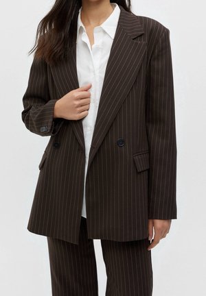 Blazer - brown