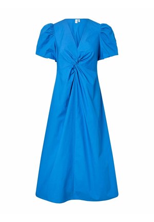 Robe midi bleu vif avec manches courtes bouffantes, décolleté en V et détail de nœud torsadé à la taille.