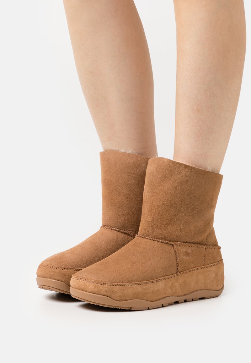 FitFlop ORIGINAL MUKLUK SHORTY DOUBLEFACE BOOTS Členkové čižmy na