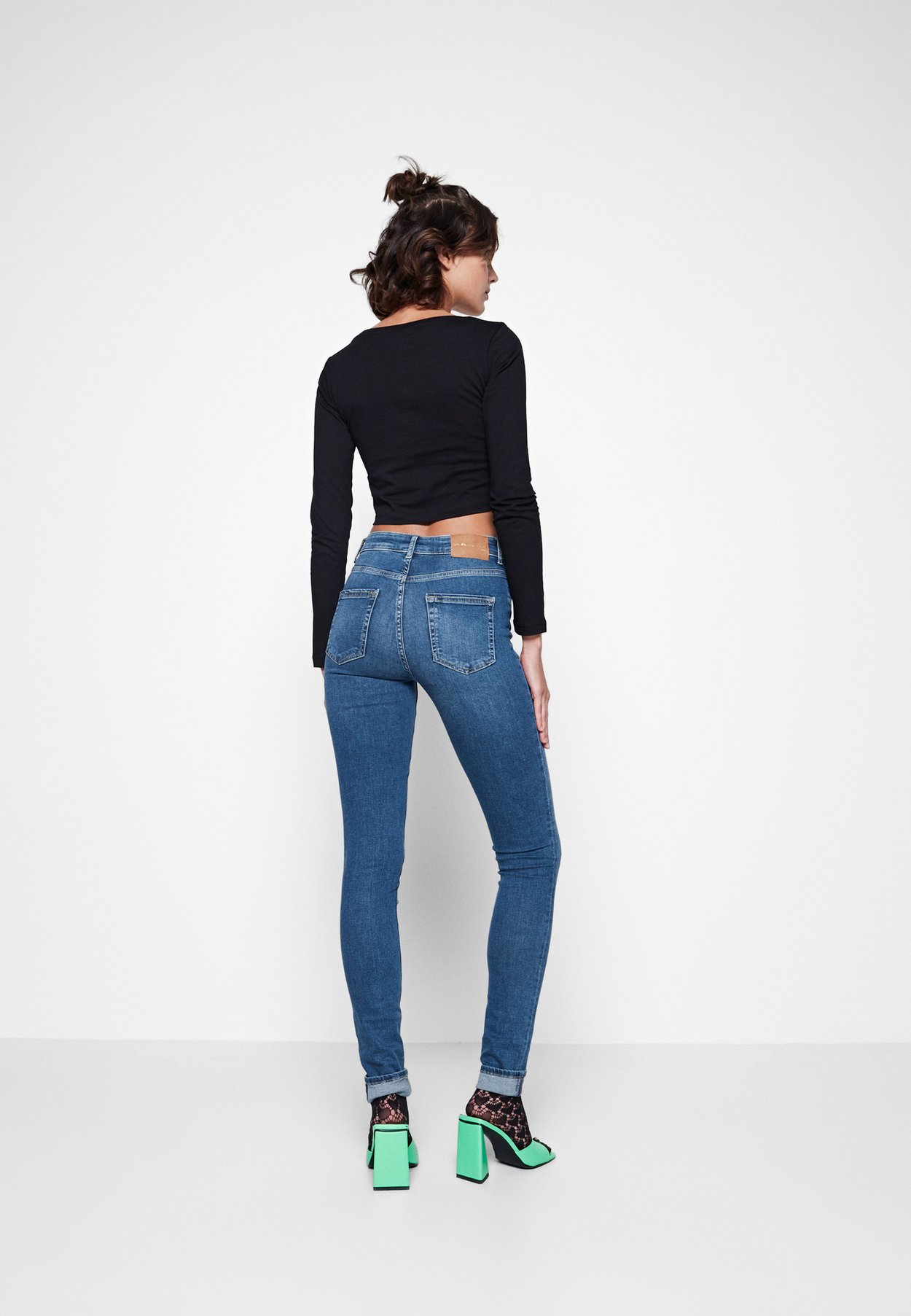 ONLBLUSH MID