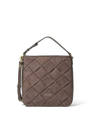 Bruine gewatteerde handtas van imitatielleer met een vlakke vorm, voorzien van een kort handvat en een verstelbare schouderriem. Gouden logo-accent aan de voorkant.