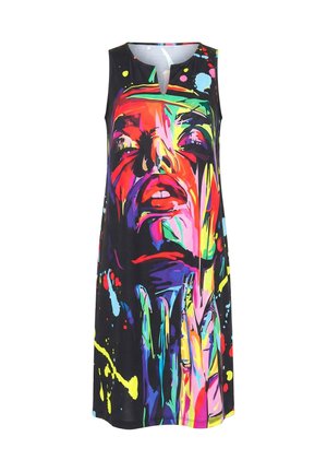 Černé šaty bez rukávů s barevným abstraktním malbou obličeje, která obsahuje živé skvrny červené, žluté, modré, zelené a růžové barvy.